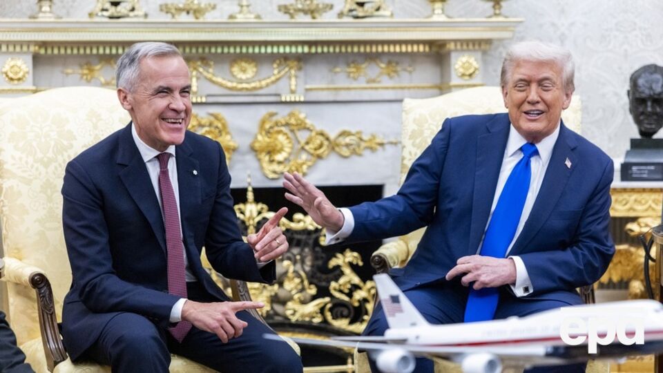 Премʼєр Канади перестав бути ввічливим і так тролить Трампа, що один з жартів завірусився. Чому це важливо