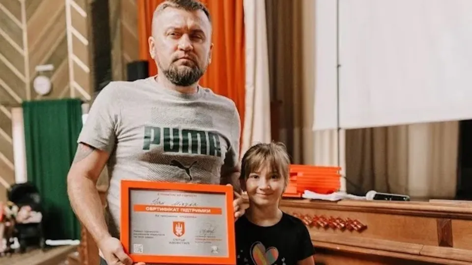 Вернувшийся из плена защитник Мариуполя Иван Микула получил квартиру – "Сердце Азовстали"