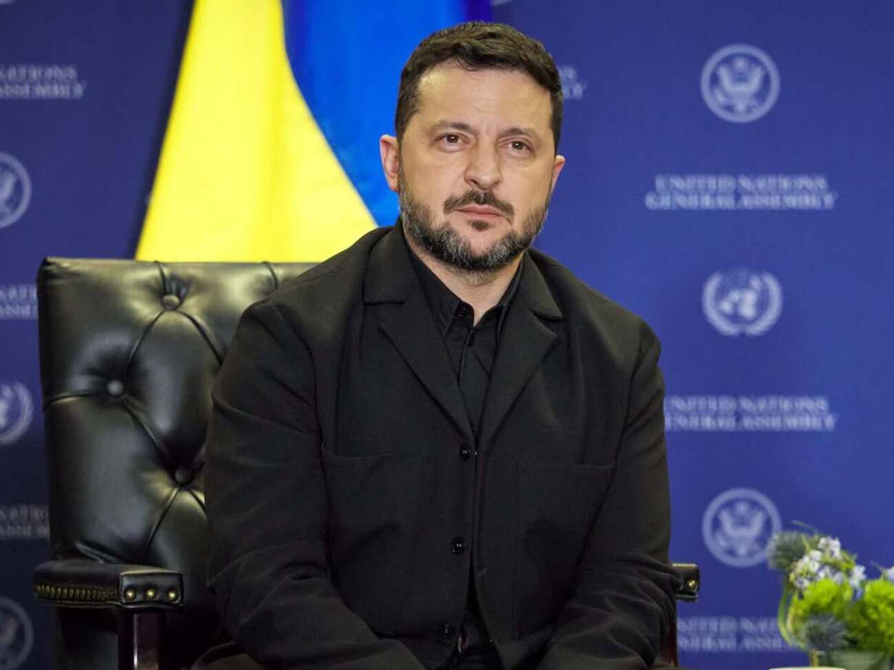 Зеленский фразой из трех слов ответил пропагандистам из РФ, когда и на чем он приедет в Москву. Видео