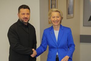 "Я не знаю, звідки такий меседж пішов". Зеленський прокоментував чутки про "напружену розмову" з фон дер Ляєн
