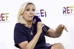 Ле Пен заявила, що зупинить усю допомогу Україні, і підтримала запрошення Путіна на саміт G20