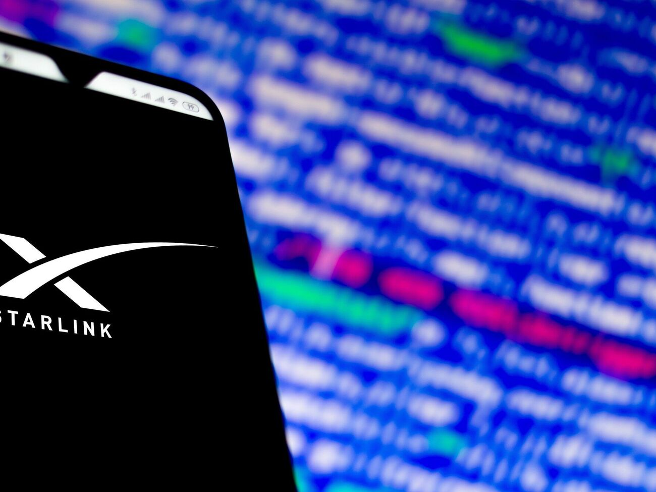 У Польщі загорілася станція Starlink, через яку забезпечують інтернет і Україні. Що відомо 