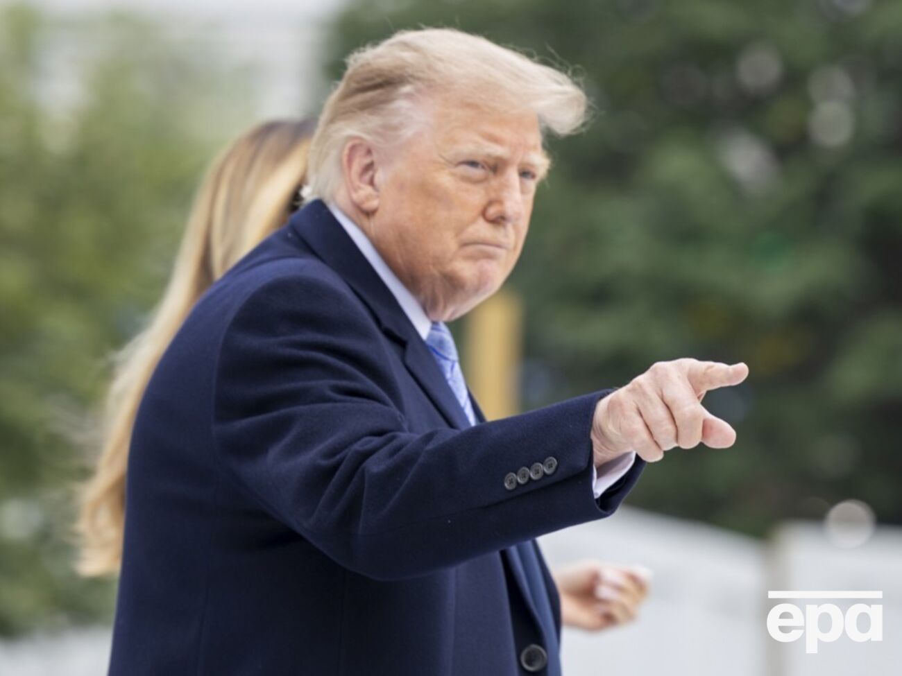 На тлі скандалу з пресою Трамп завдав "чергового удару" по журналістах. CNN розповів деталі