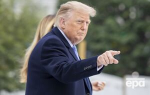 На фоне скандала с прессой Трамп нанес "очередной удар" по журналистам. CNN сообщил подробности