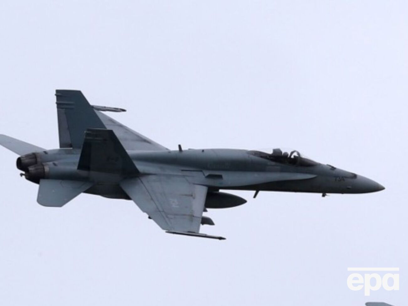 У Румунії підняли F-18 і вертоліт через повітряну ціль з боку України