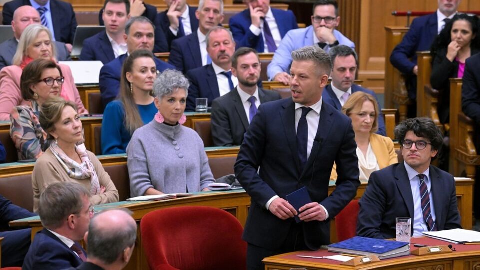 Угорський парламент позбавив Мадяра недоторканності. Яка причина?
