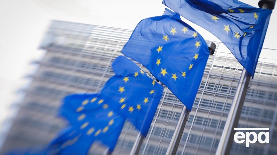 ЕС может усилить визовые ограничения для россиян