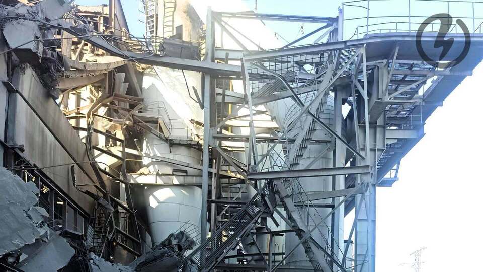 Росія повернулася до масованих ударів по енергетиці. В кількох регіонах України – аварійні вимкнення світла