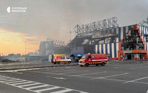 Ответ РФ на режим тишины. Четверо убитых в Каменском, в Николаеве уничтожен "Эпицентр". Фото