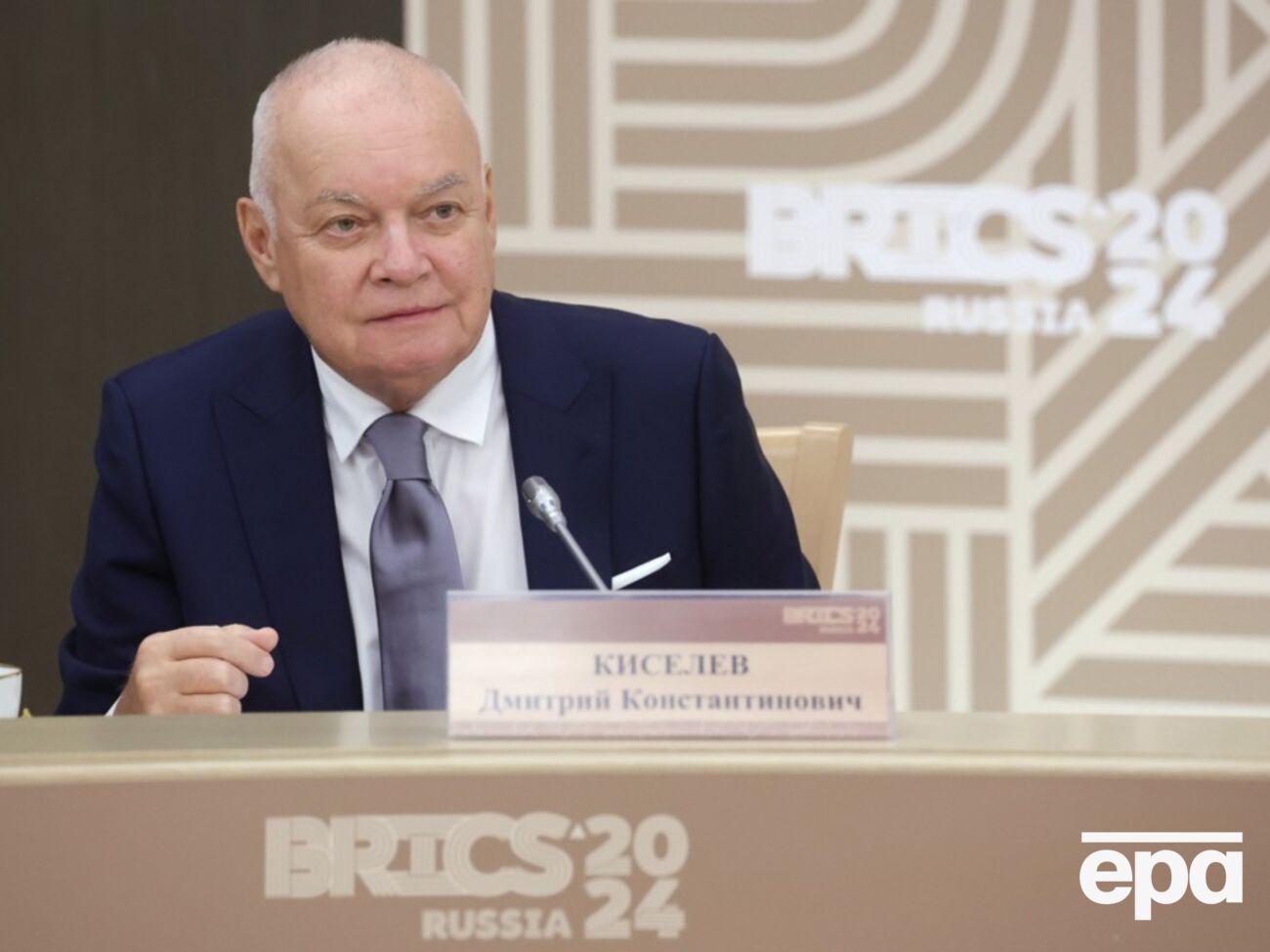 Команду "главного паровоза" роспропаганды Киселева уволили. Ему дали только 26 минут – паблик