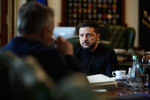 Зеленський провів нараду з переговорною групою за підсумками зустрічей з Віткоффом і Кушнером