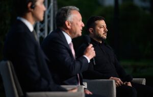"Понятно какие". Зеленский высказался об экономических соглашениях между США и РФ
