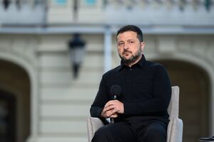 Украина хочет в ближайшее время провести трехстороннюю встречу с РФ и США. Каковы сроки?