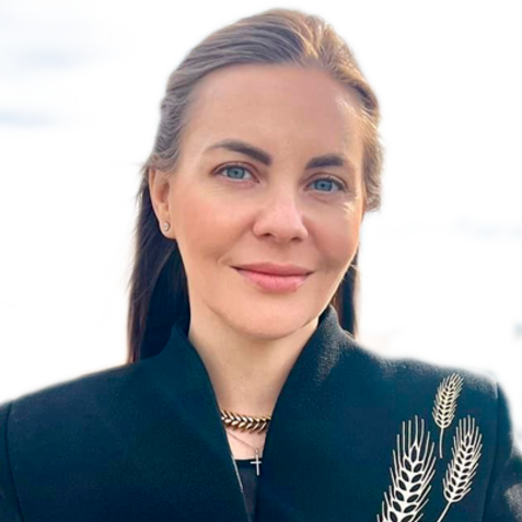 Олена Сотник