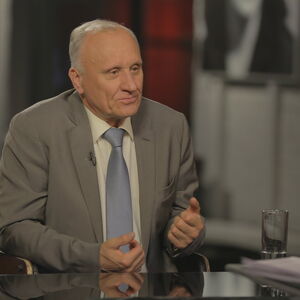 Геннадий Бурбулис