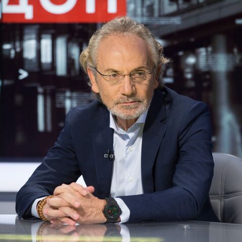 Савик Шустер