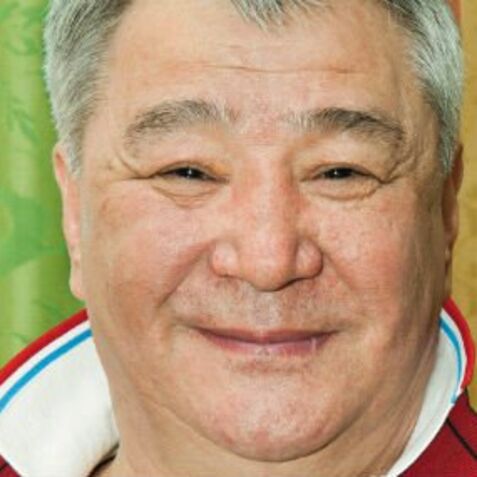 Алимжан Тохтахунов