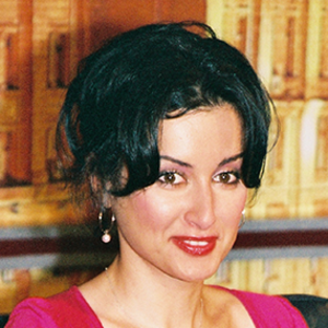 Тина Канделаки