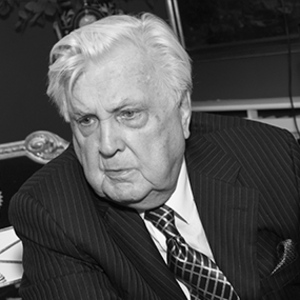 Илья Глазунов