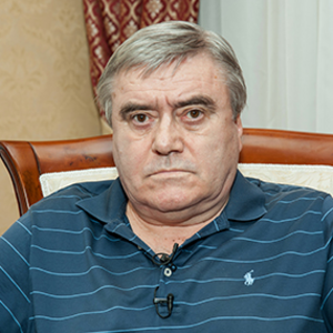 Віктор Матвієнко