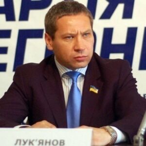 Владислав Лукьянов