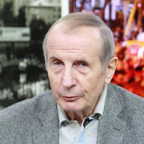 Михайло Веллер