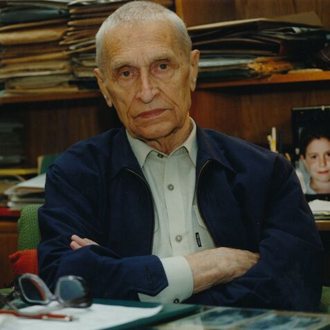 Николай Амосов