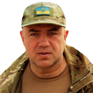 Роман Донік